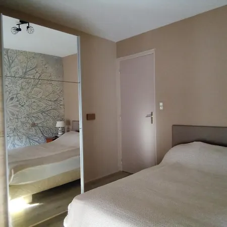 Les Coquillages בית נופש Essoyes